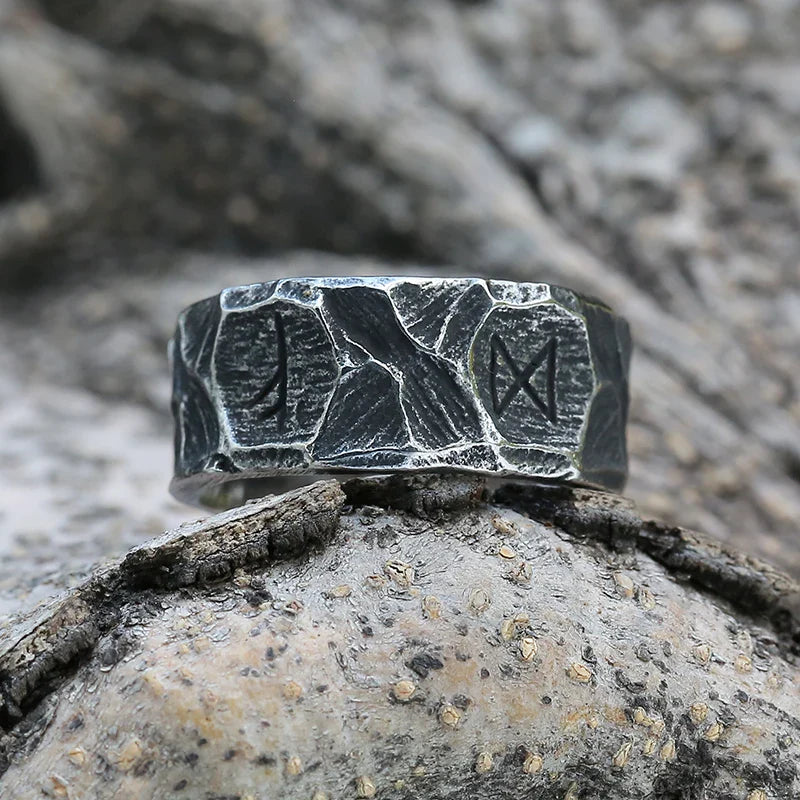 Viking Style Rune Ring for Men 1 2