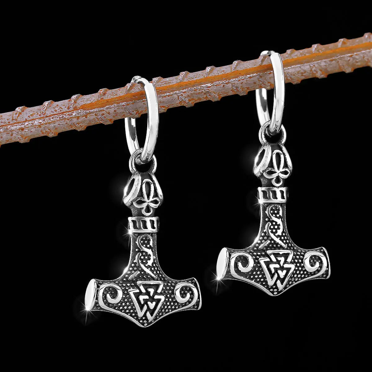 Boucles d'Oreilles Viking Pendantes Marteau de Thor Mjolnir