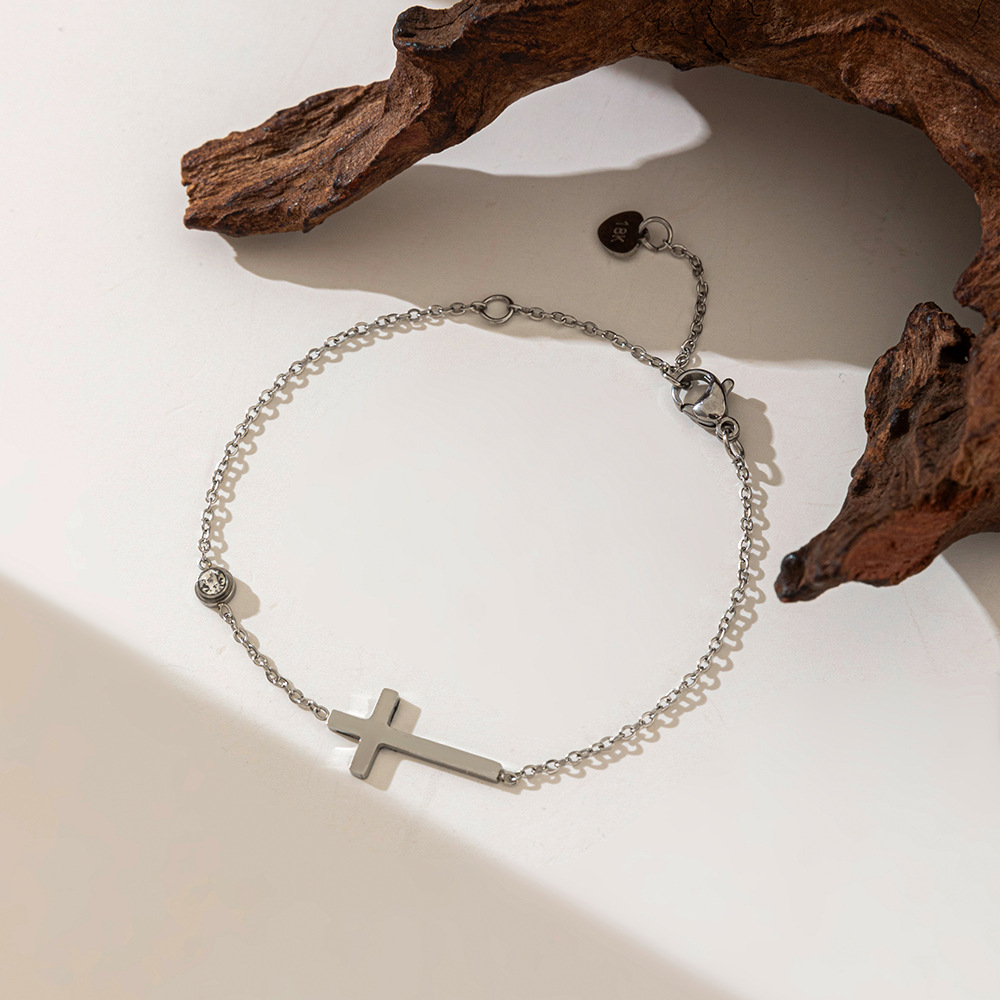 Bracelet avec Croix pour Femme Or & Argent