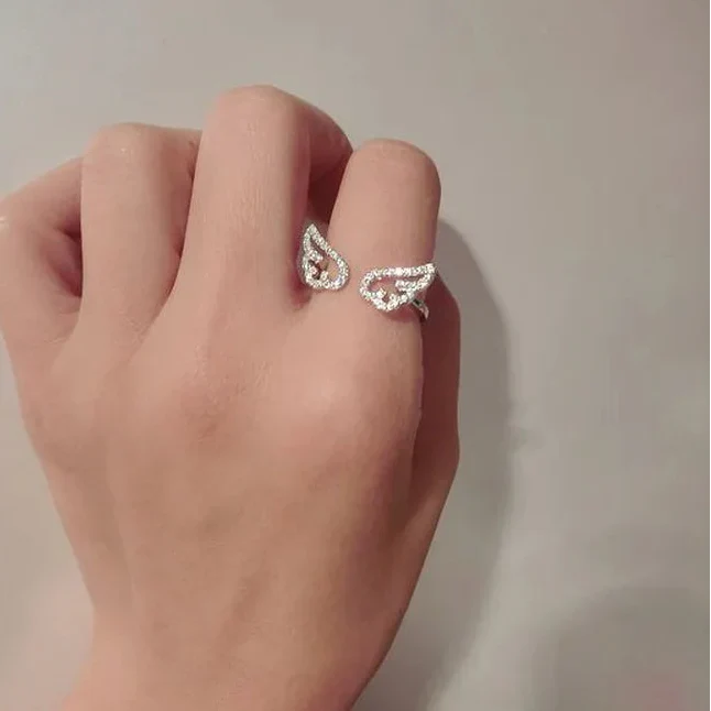 Bague ailes d'ange avec strass