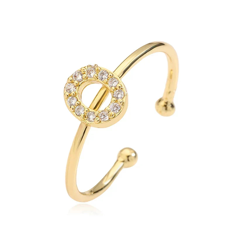 Bague ajustable personnalisée avec initiale o
