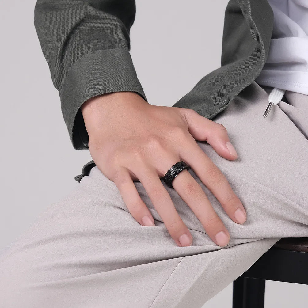 Anti-Stress Rotating Eye Ring Black