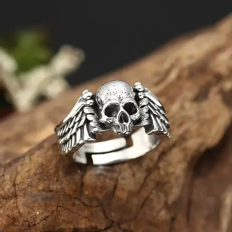 Bague Anneau avec Tête de Mort