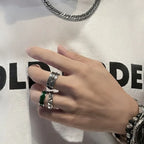 Sculpted Star Ring Band