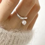 Women's Ring Band with White Zircon Pearl