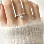 Women's Ring Band with White Zircon Pearl