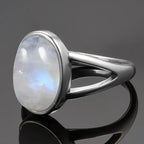 Oval Ring Band Woman Moonstone