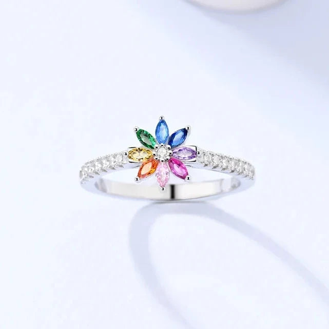 Bague arc-en-ciel fleur
