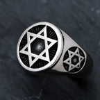 Bague avec étoiles de David gravées symbolique juive