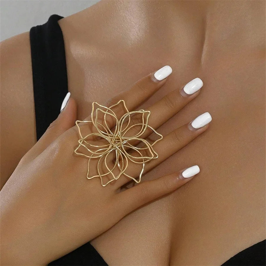 Ring with Large Flower