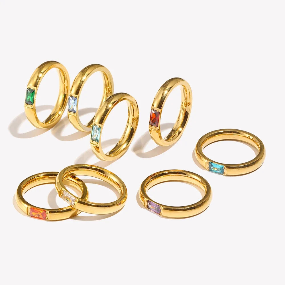 Bague avec pierre de naissance sertie pour femme