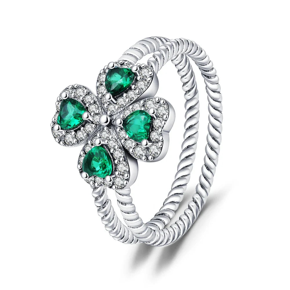 Ring with 4-Leaf Clover in Green Zircon