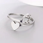 Silver Initial Heart Ring Q