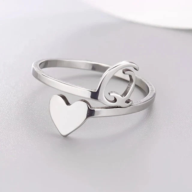 Silver Initial Heart Ring Q