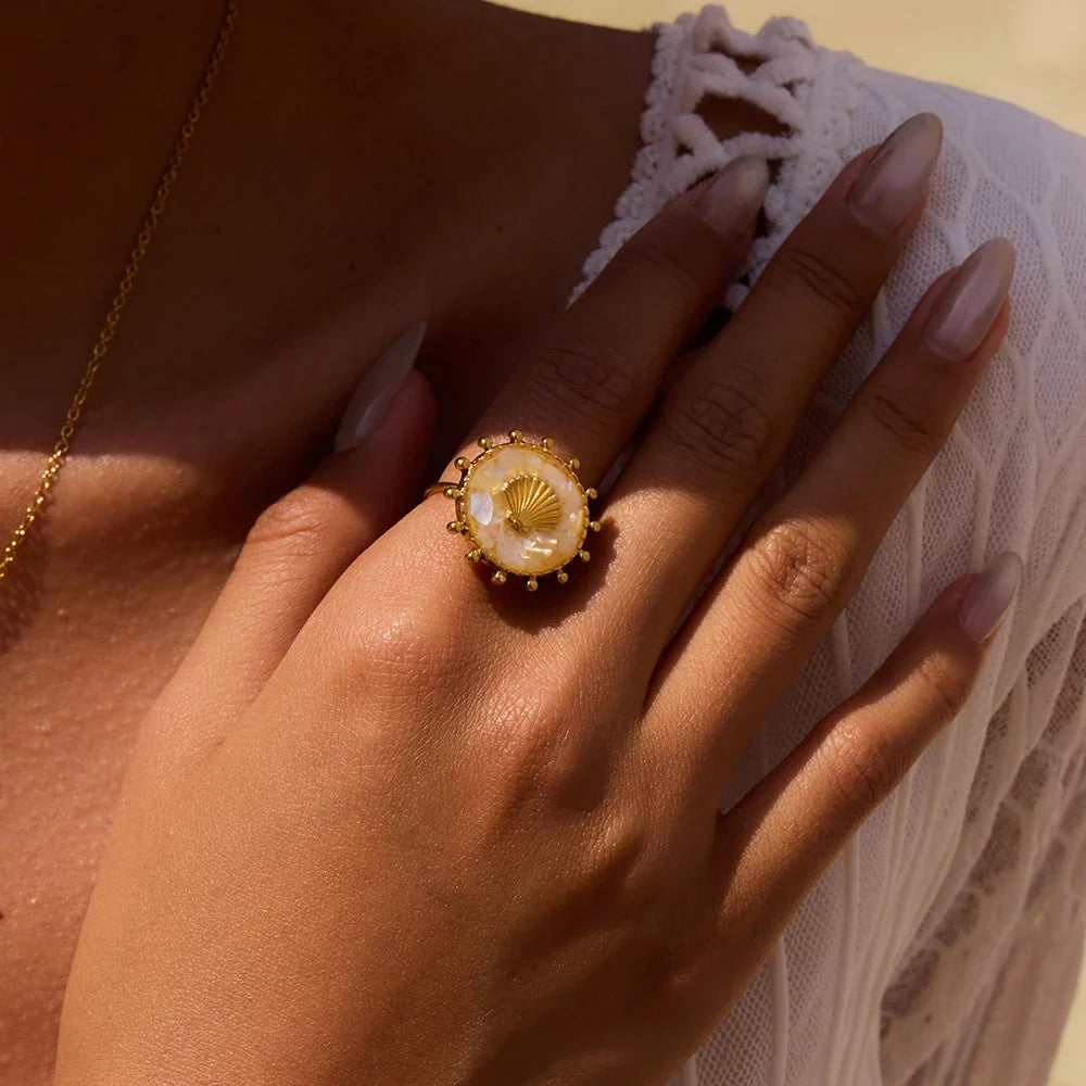 Bague coquillage ronde style boho