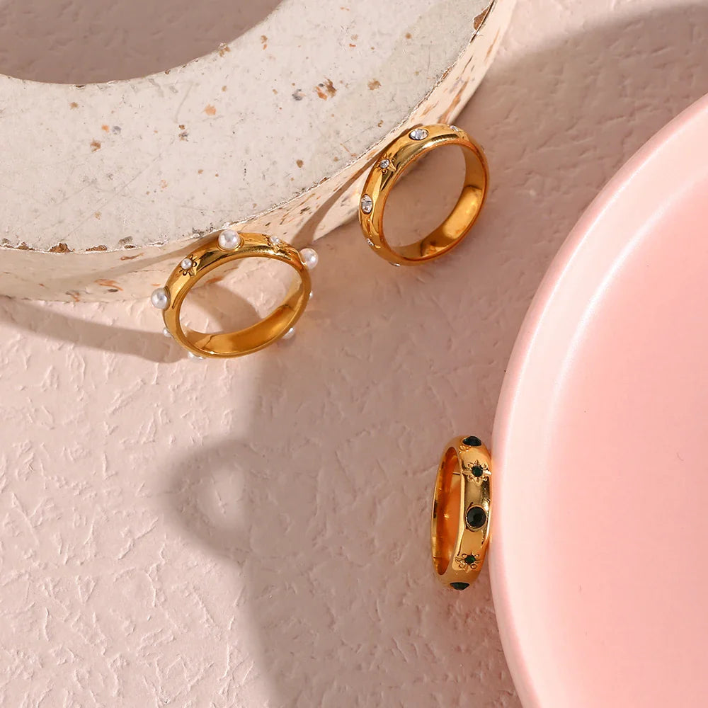 Stylish Ring with Pearls and Zircon 2