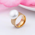 Retro Style Ring with Gold White Pearl