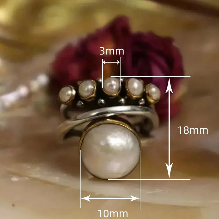 Vintage Style Ring with Pearl