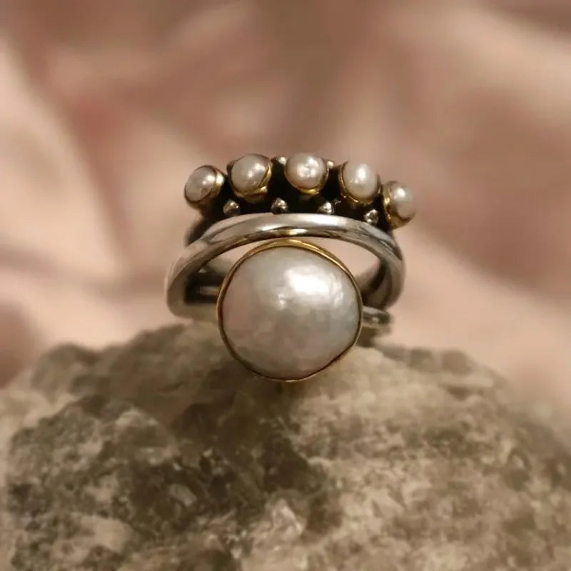 Vintage Style Ring with Pearl