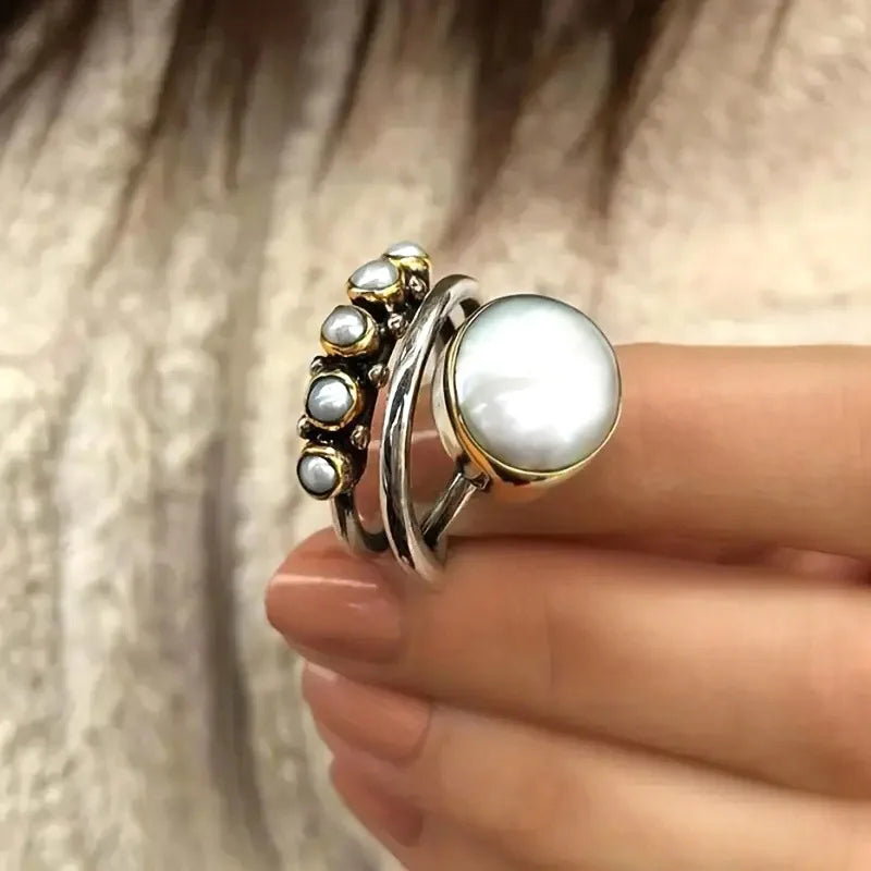 Vintage Style Ring with Pearl