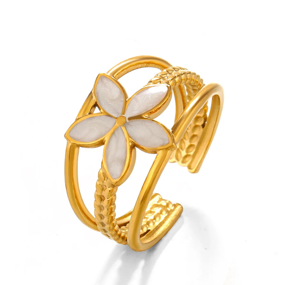 Elegant Ring with White Flower