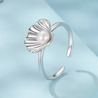 Elegant Shell Scallop Ring