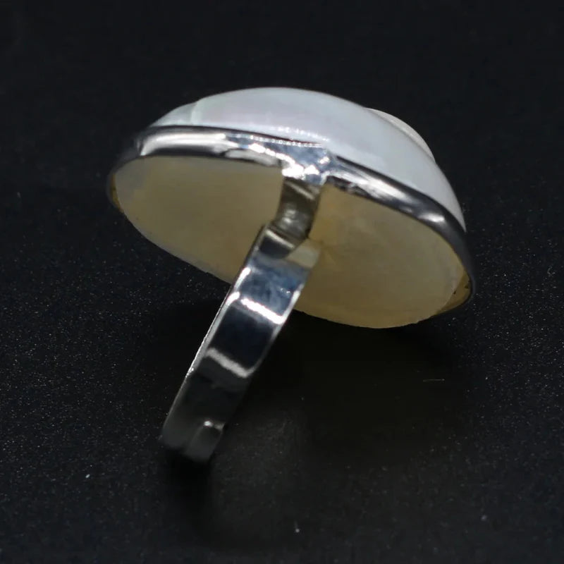 Mother-of-Pearl Shell Ring