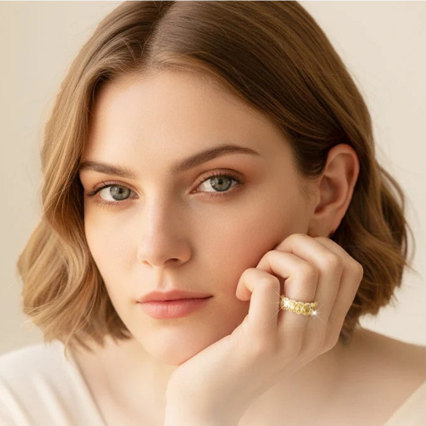 Full-circle sparkling zircon ring 