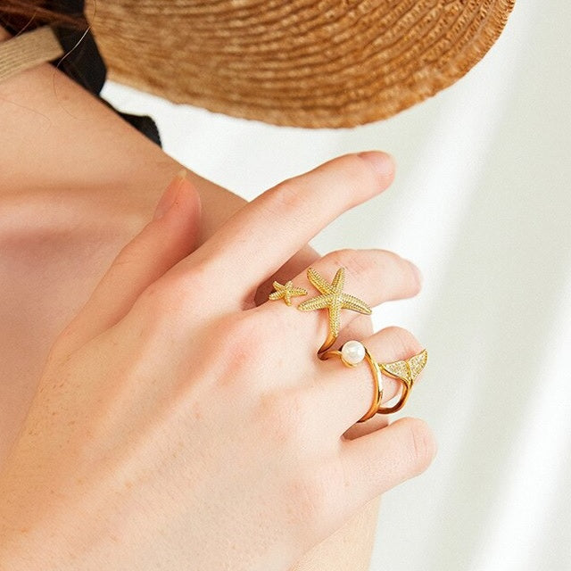 Starfish gold ring