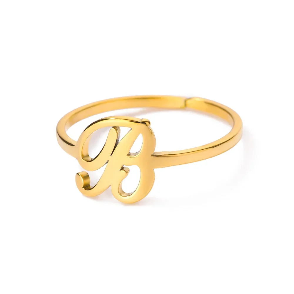 Bague fine personnalisée avec initiale b
