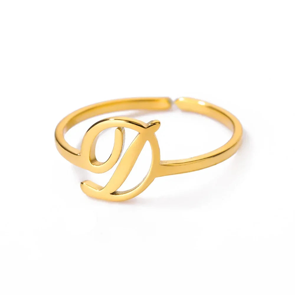 Bague fine personnalisée avec initiale d