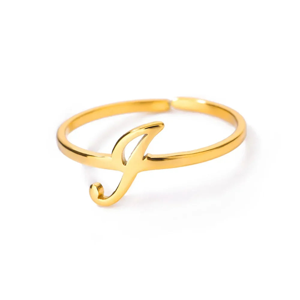 Bague fine personnalisée avec initiale i