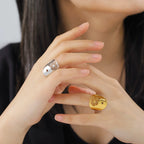 Geometric Yin Yang Ring