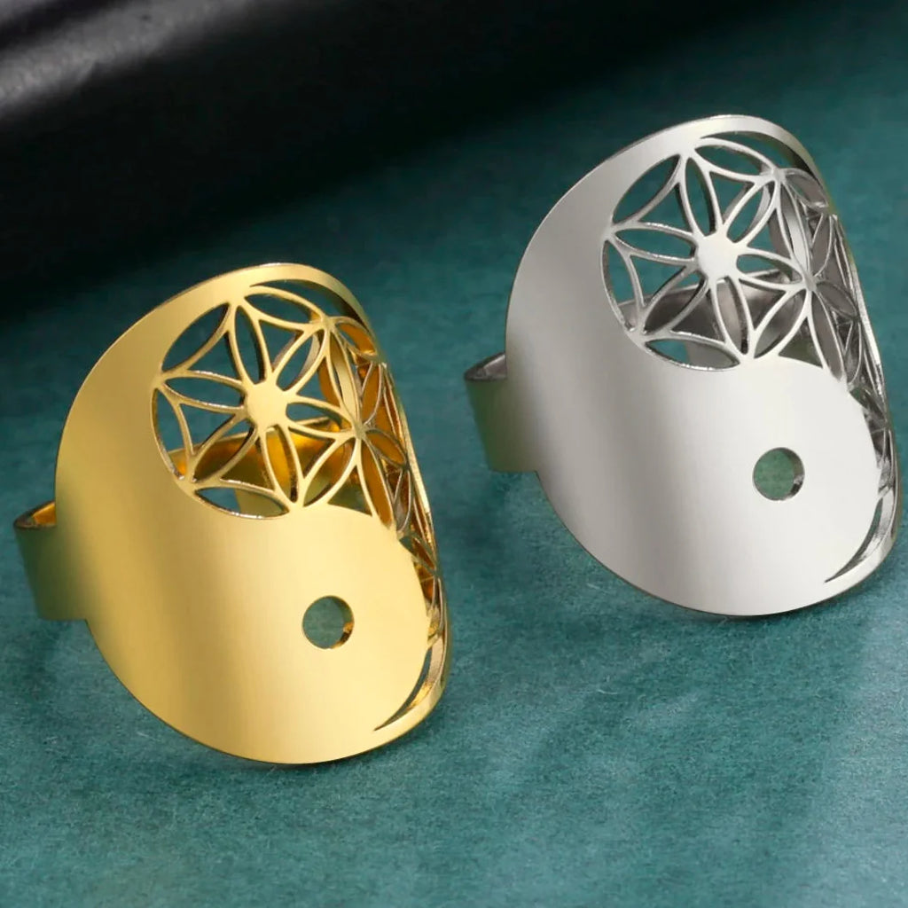 Geometric Yin Yang Gold Ring