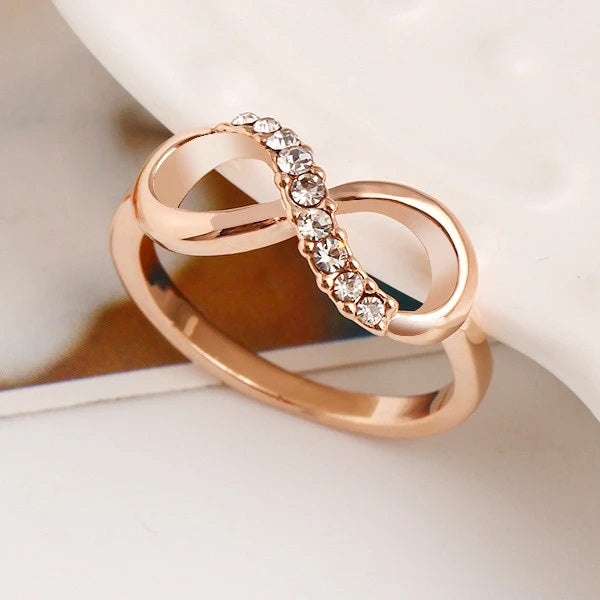Infinity Ring Rose Gold