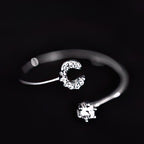 Bague initiale femme - lettre c