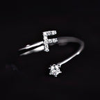 Bague initiale femme - lettre f