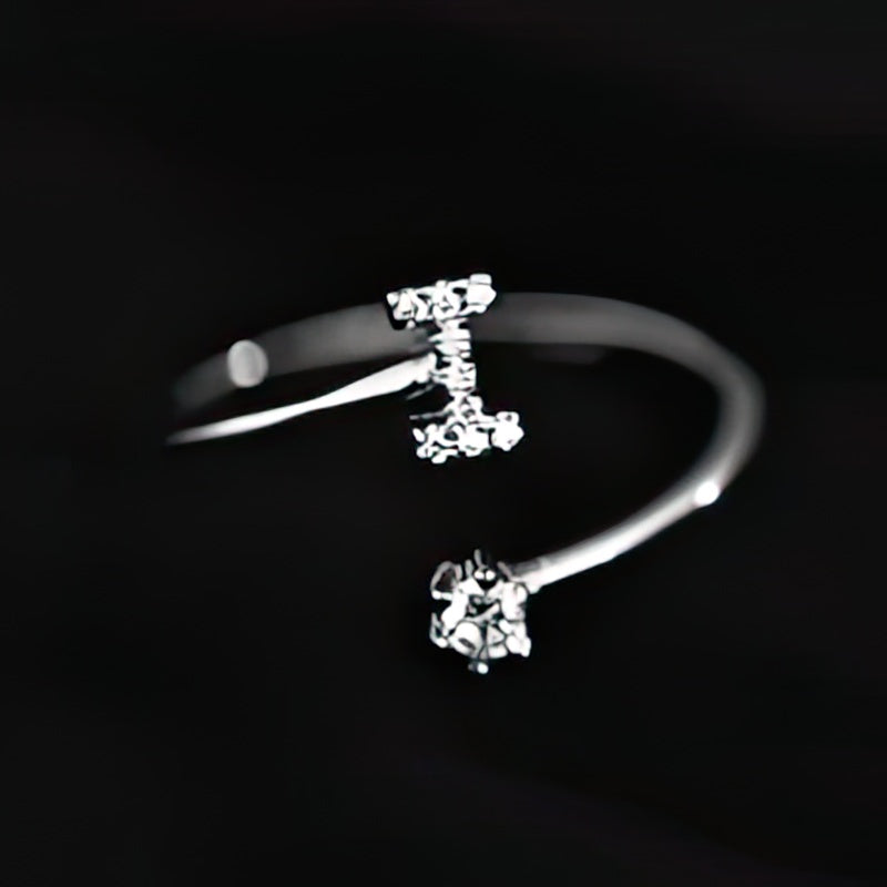 Bague initiale femme - lettre i