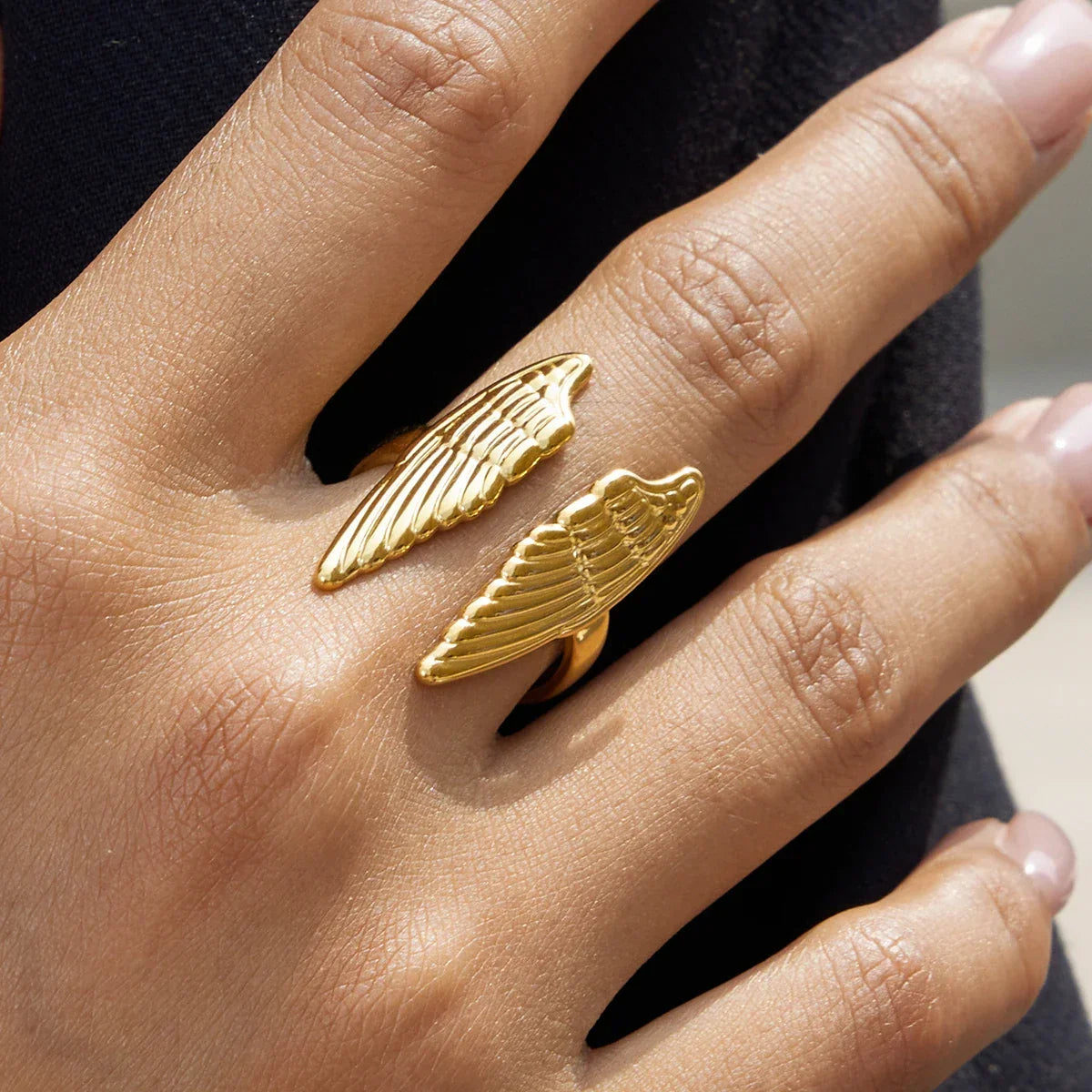Bague large ailes d'ange