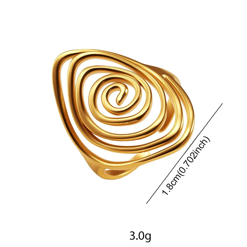 Bague large en forme de spirale texturée