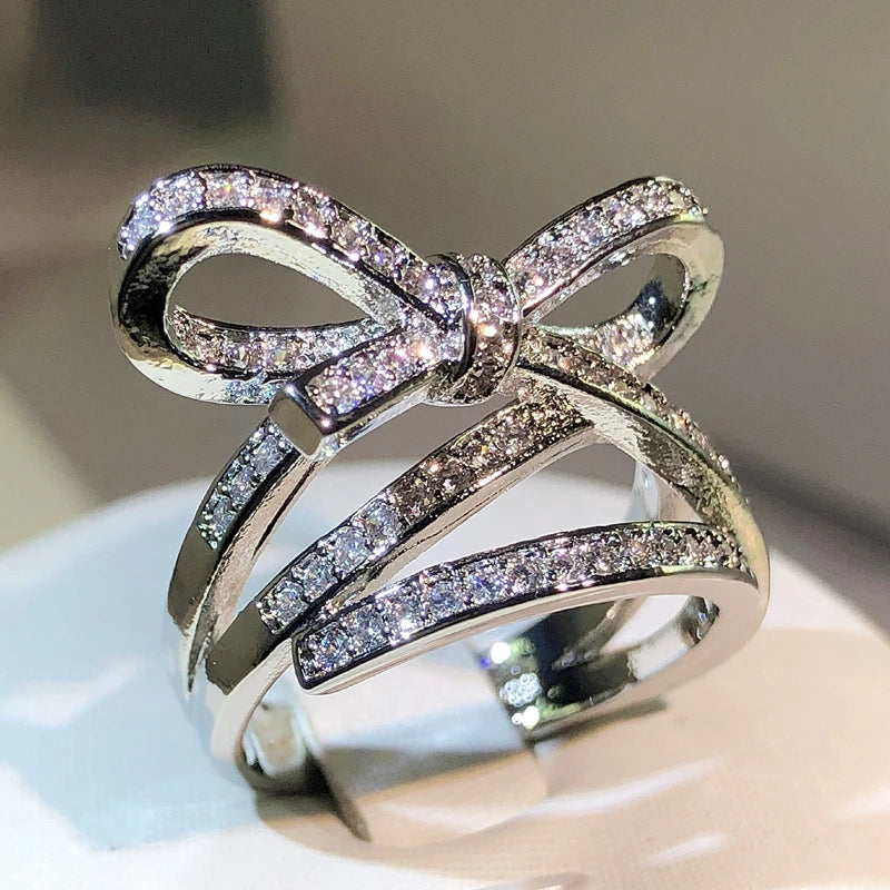 Bague large noeud papillon