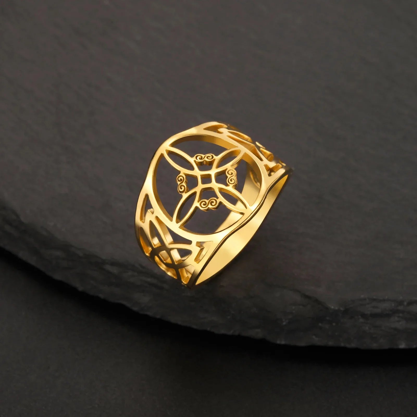 Witch's Knot Ring Woman Protection Wiccan Gold Ring