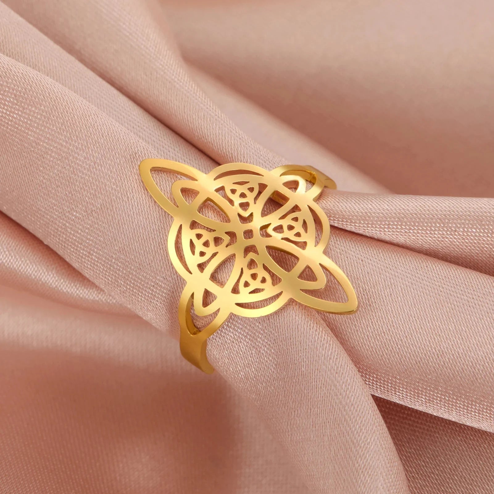 Witch's Knot Protection Ring Women's Wiccan Gold Ring