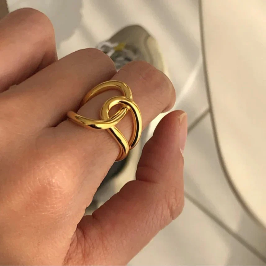 Bague originale noeud or