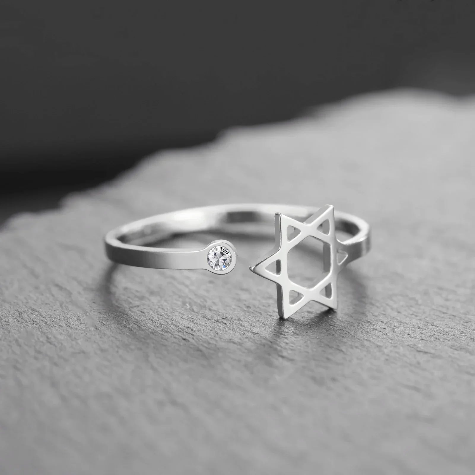 Bague ouverte avec l'étoile de David symbolique juive argent