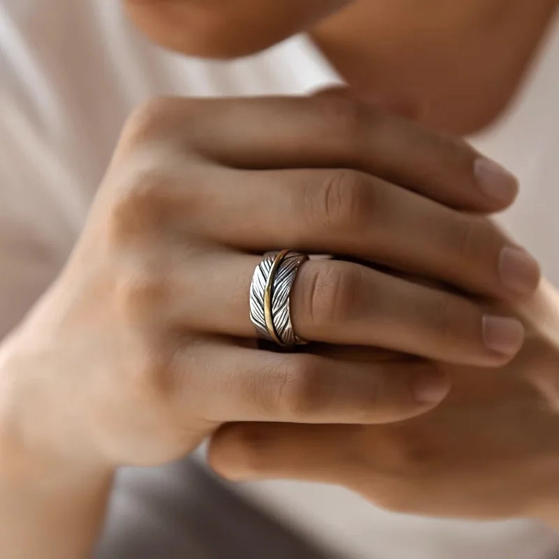 Bague ouverte en forme de plume