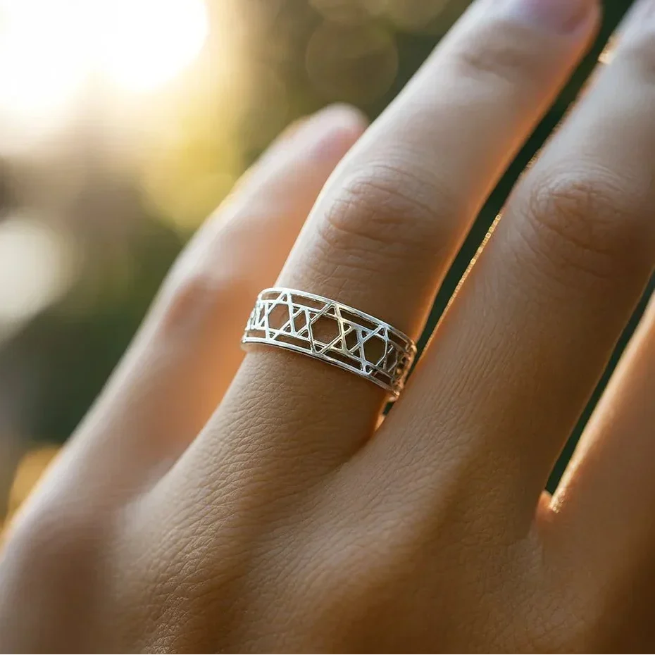 Bague pour femme avec étoiles de David symbolique juive argent