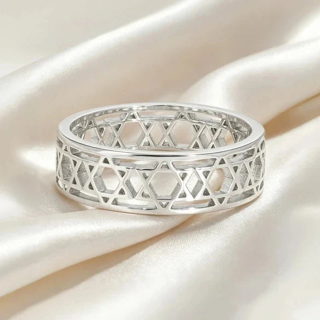 Bague pour femme avec étoiles de David symbolique juive argent
