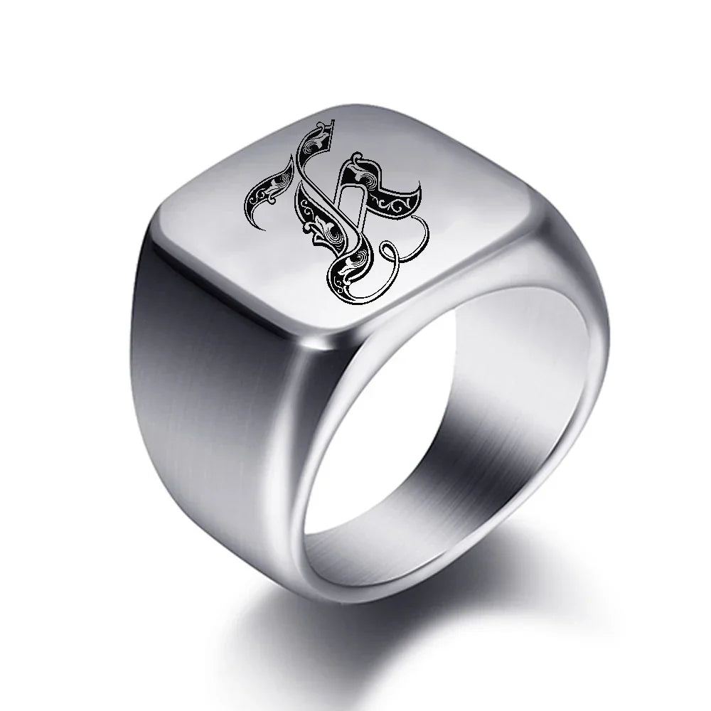Bague large homme initiale j