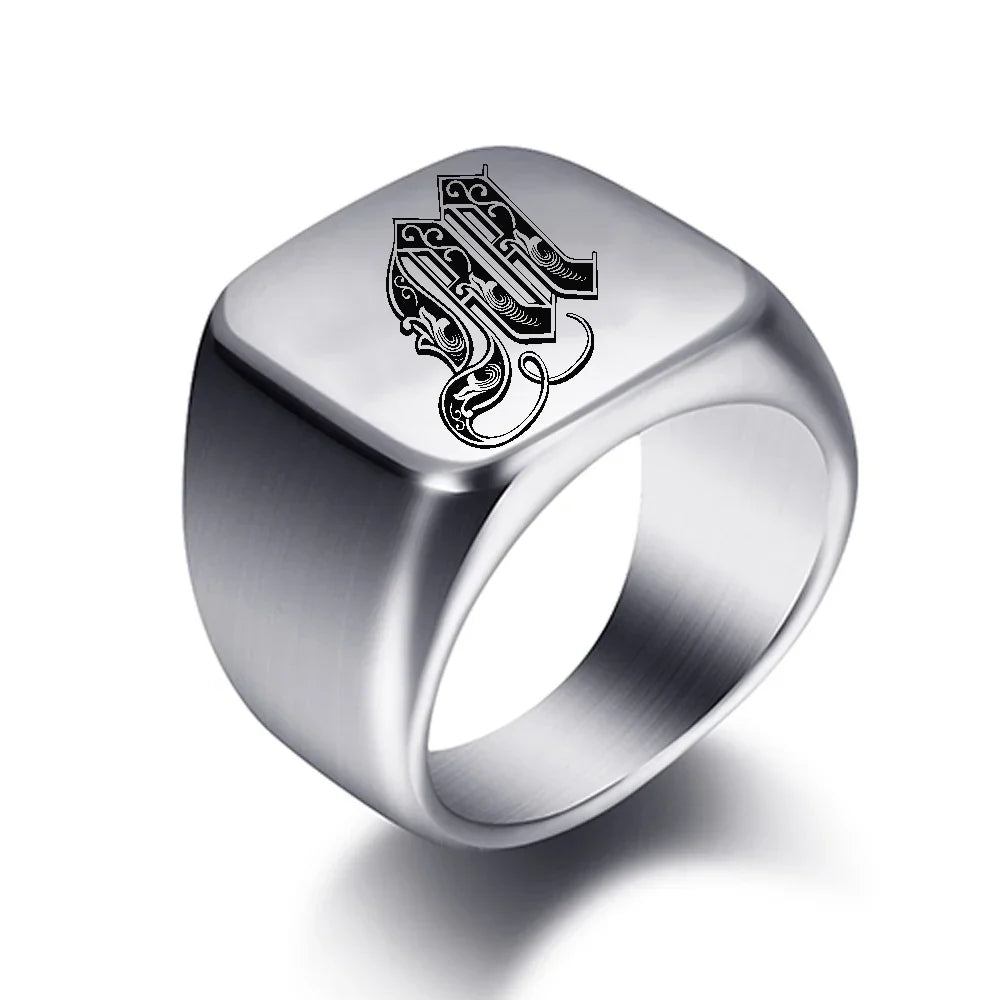 Bague large homme initiale m
